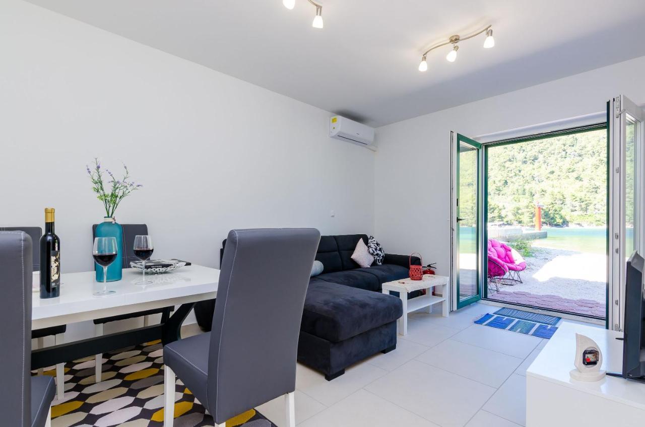 Holiday Home Barbara Ston Esterno foto